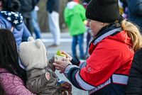 Foto © Malteser Ungarn/Arpad Csaba Majoros: Hilfe hat viele Gesichter – unabhängig davon, wie Menschen helfen möchten ist das Wesentliche, dass Unterstützung dort ankommt, wo sie gebraucht wird.